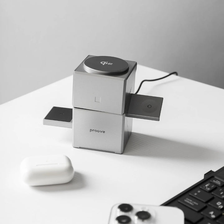 Qi2 3-in-1 Wireless Charger with Auto-Rotating Dock